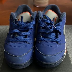 Jordan 5 low size 9c.